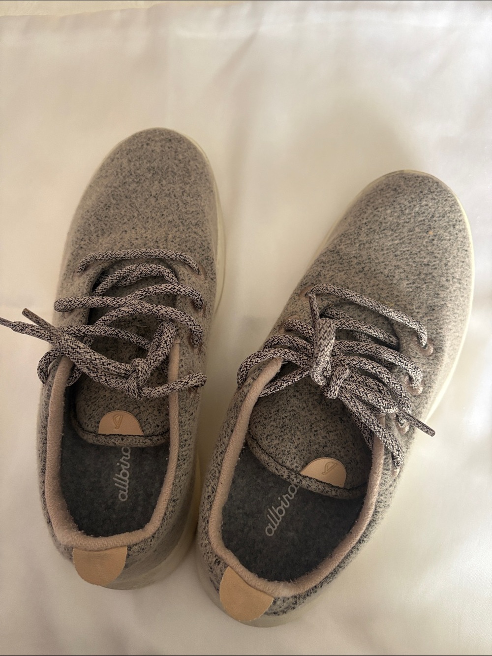 Allbirds Women's Wool Runners Shoes Grey Peach Color Size 9